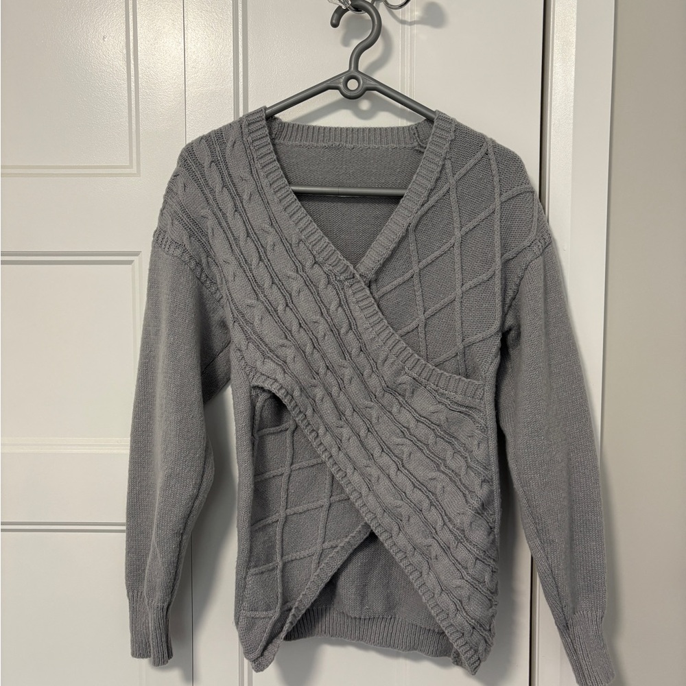 Gray Cable Knit Wrap Women's Sweater Size Small